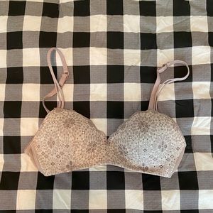 NWOT Aerie Wireless Push Up Bra